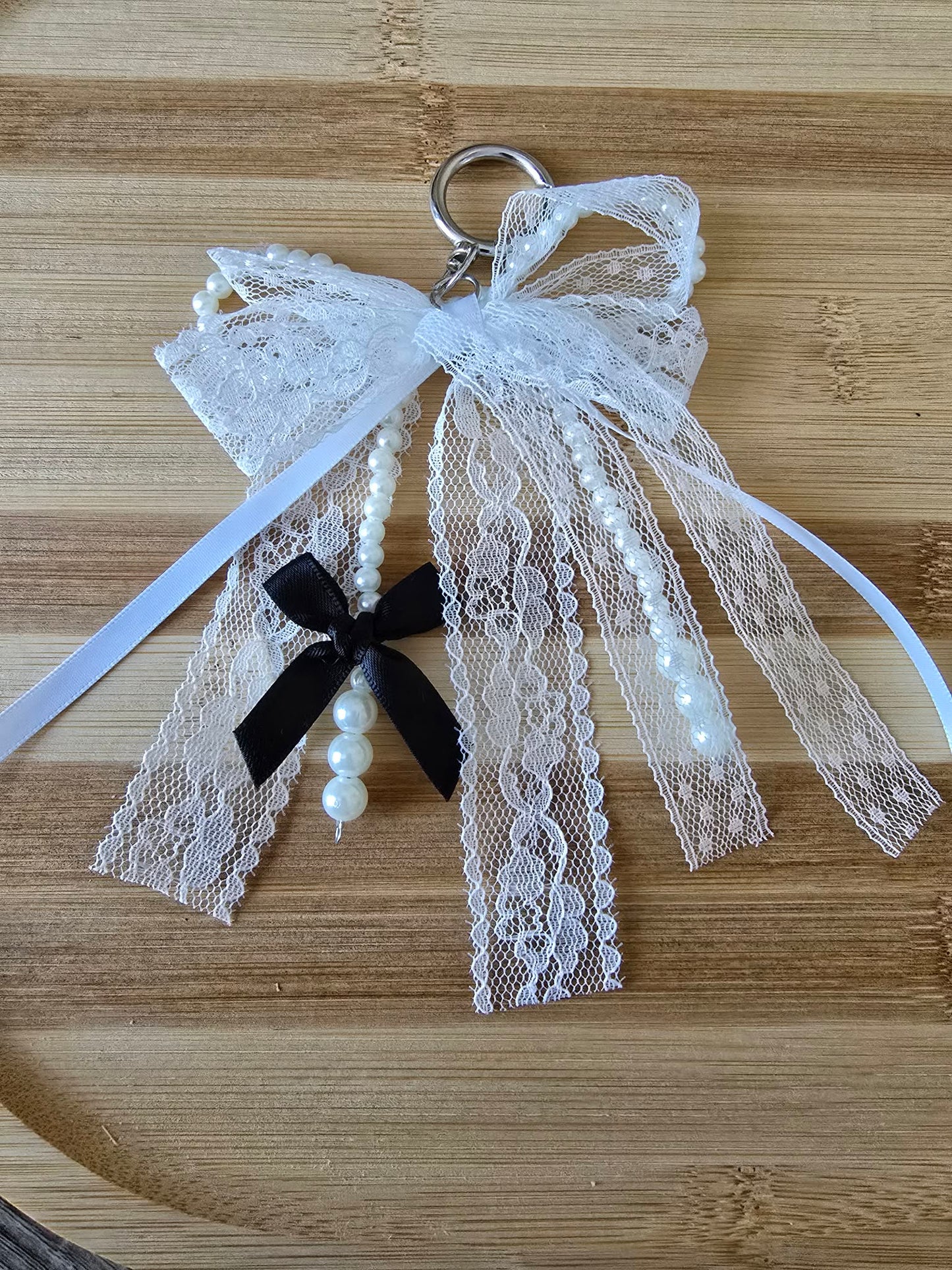Porte clés "noeud et perle"